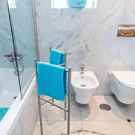 Attractive In Salir Do Porto Villa